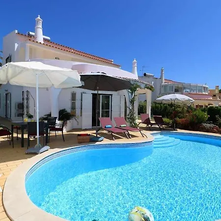 Colombia V3 Privada Com Piscina * Quarteira